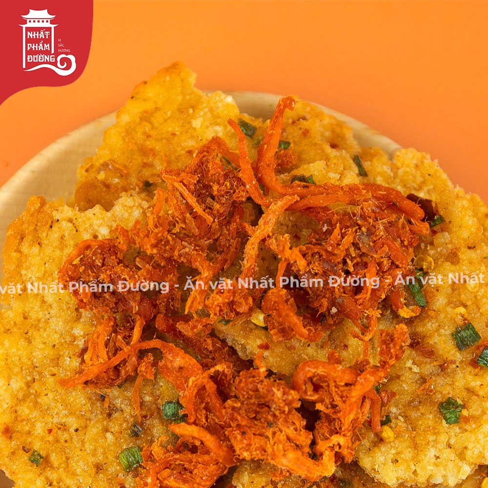 Cơm cháy khô bò Nhất Phẩm Đường 300g đồ ăn vặt cơm cháy mắm hành lắc thịt bò khô | BigBuy360 - bigbuy360.vn