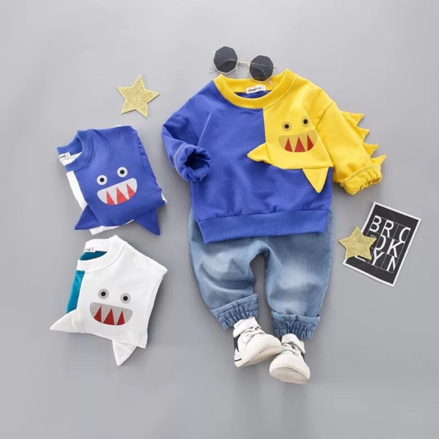 Set bộ áo nỉ khủng long quần Jean bé trai