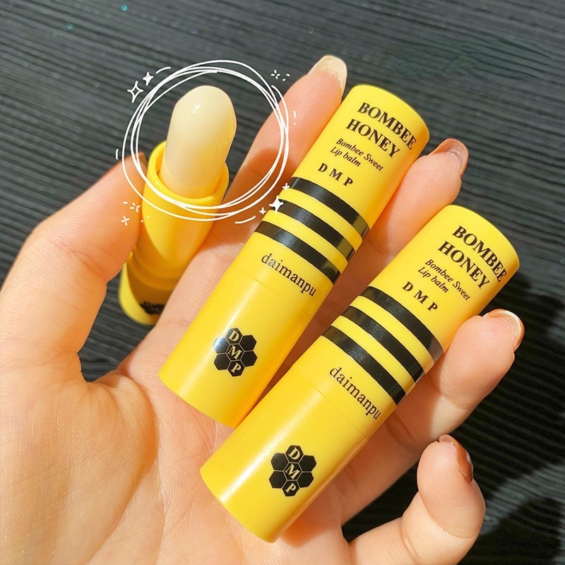 Son Dưỡng Môi Daimanpu Chiết Xuất Mật Ong Dưỡng Ẩm Tẩy Tế Bào Chết