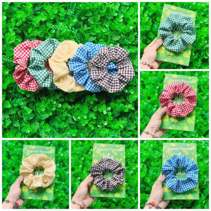 Cột tóc scrunchies caro năng động