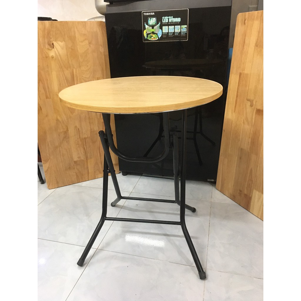 Bàn tròn 70*70cm chân cao 72cm gấp gọn