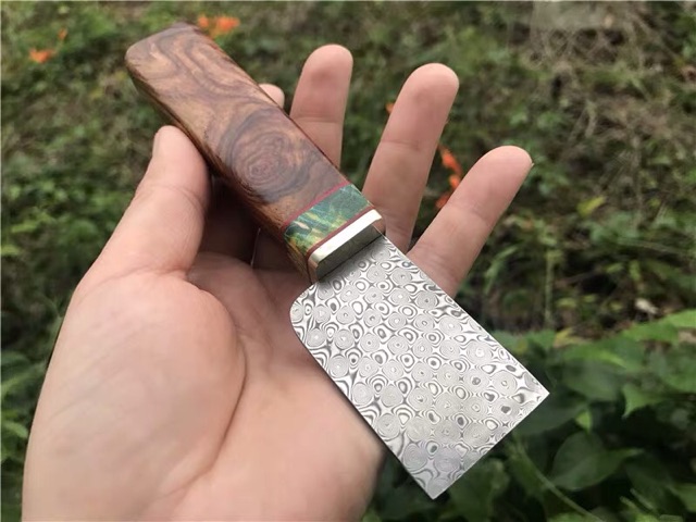Dao chặt da thủ công handmade thép Damascus