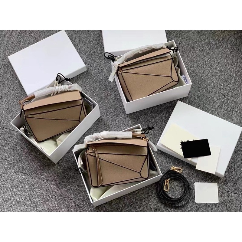 Túi vân đen nhỏ