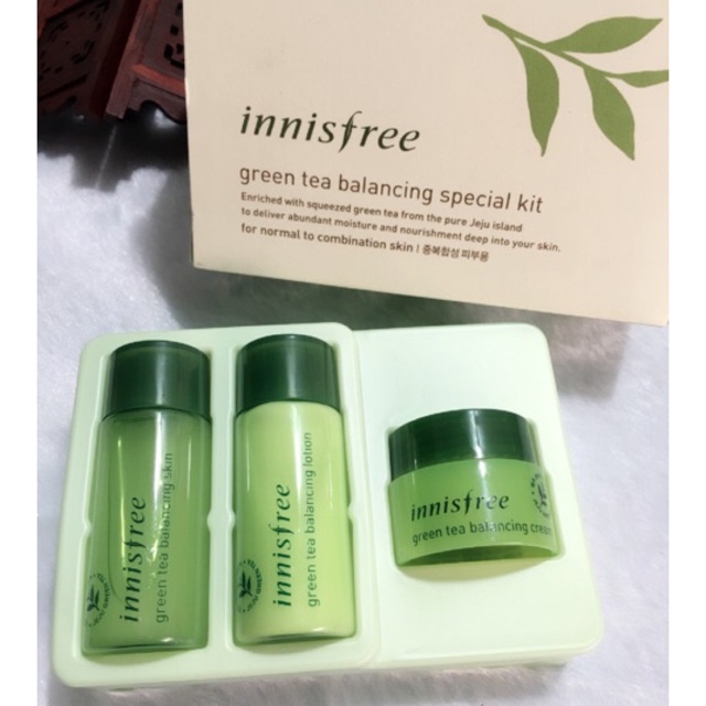 Bộ Kit Dưỡng Da Green Tea Balancing Innisfree