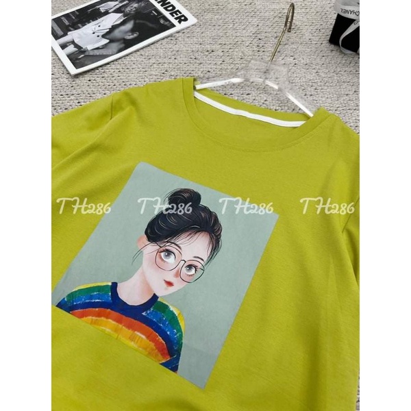 Áo phông cô gái đeo kính hàng QCL1