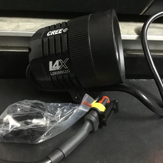 đèn L4 - L4X loại 1 sáng 30w