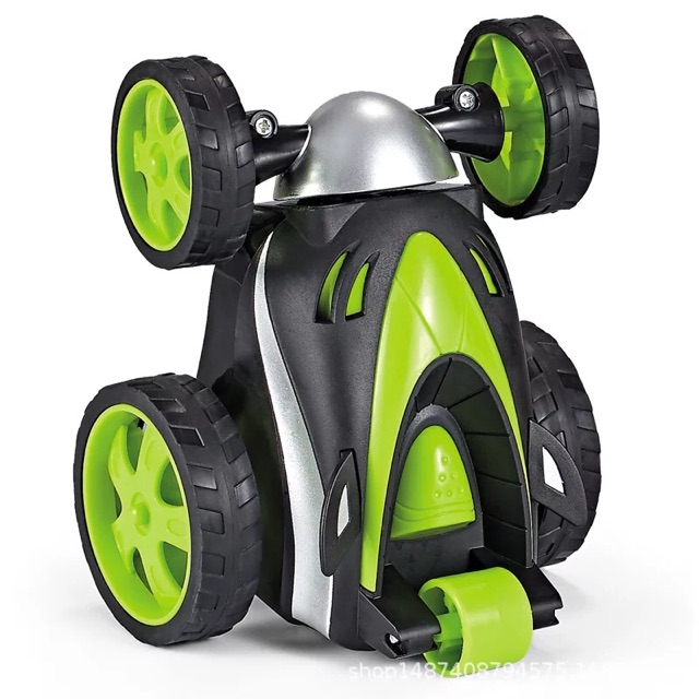 Xe điều khiển Stunt car xoay 360 độ - pin sạc