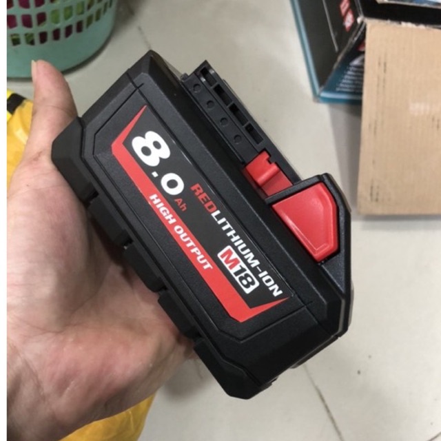 Pin đóng mới milwaukee 18v-8ah