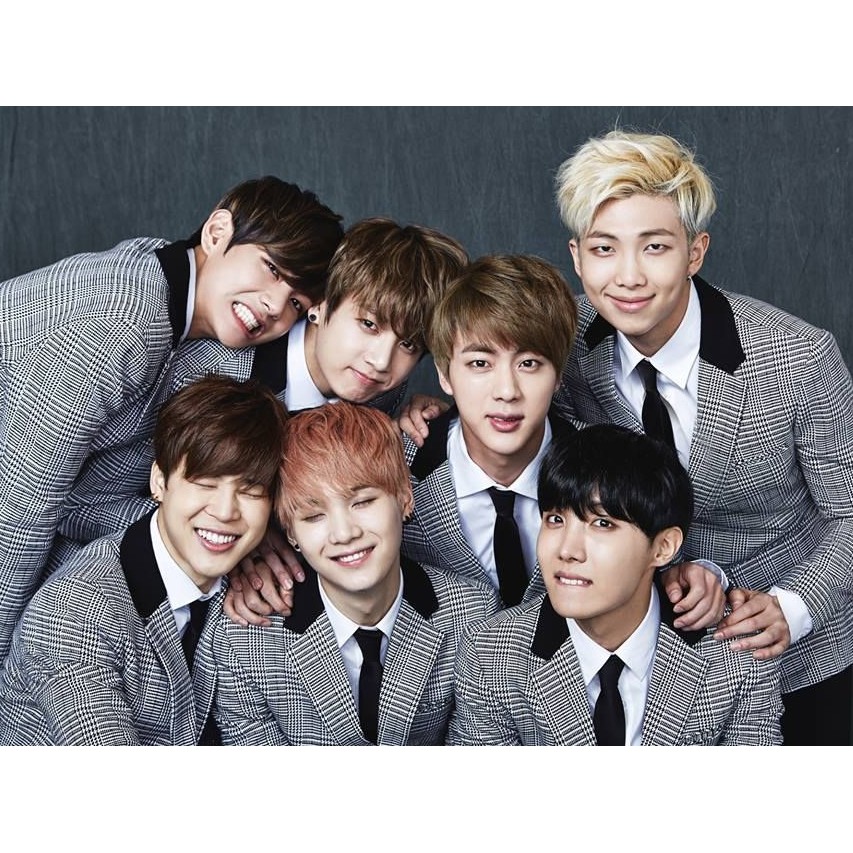 Tranh đính đá BTS tự làm, quà lưu niệm postcard poster BTS