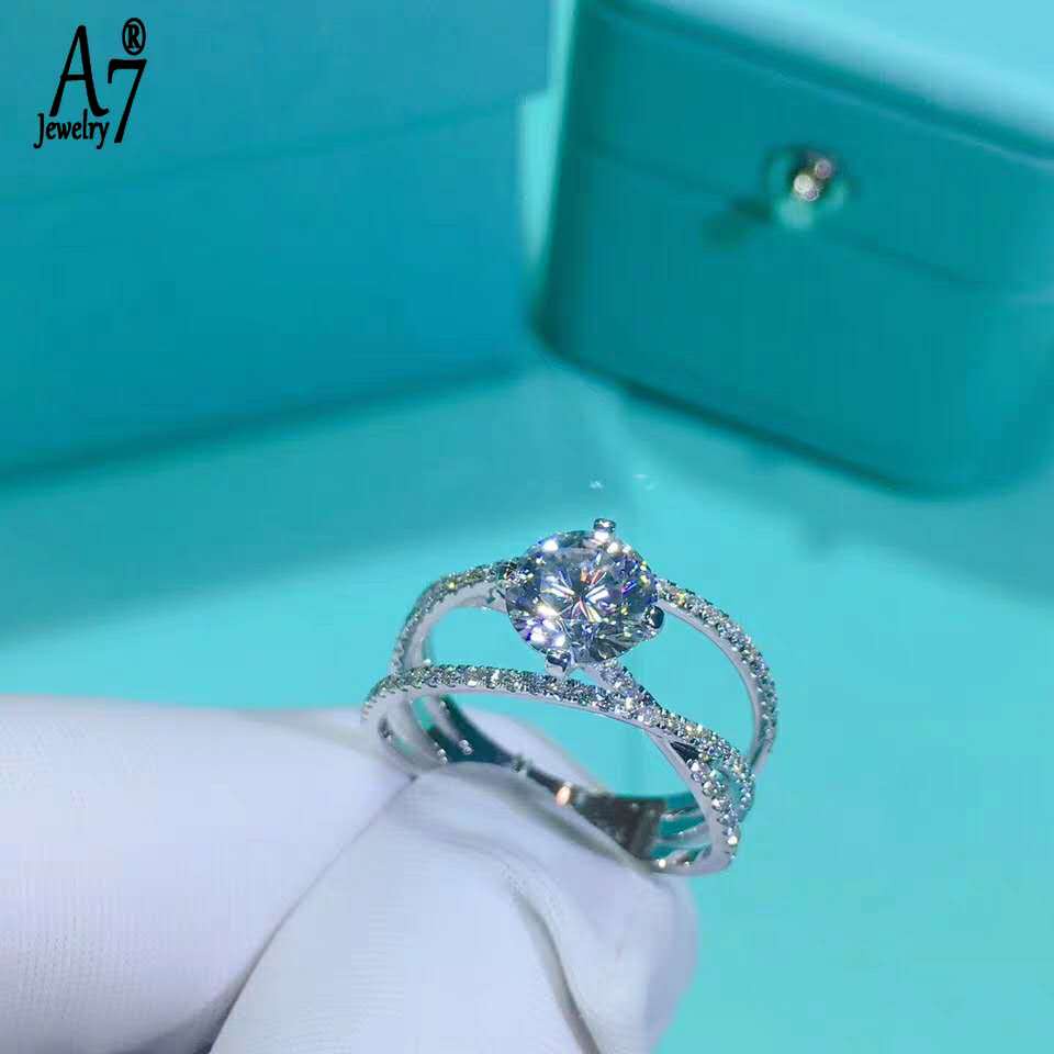 Nhẫn Moissanite Pt950 bạch kim thời trang