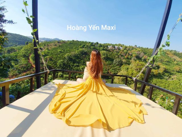 🔴Váy maxi vàng hai dây đan lưng thắt nơ xẻ 2 tà | BigBuy360 - bigbuy360.vn