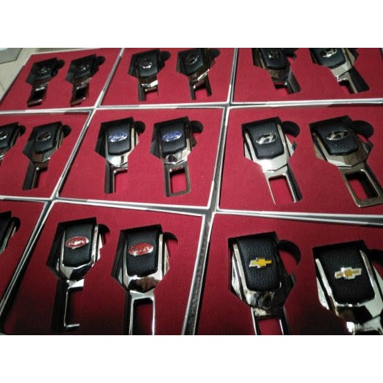 Kẹp thắt dây an toàn xe ô tô full hãng