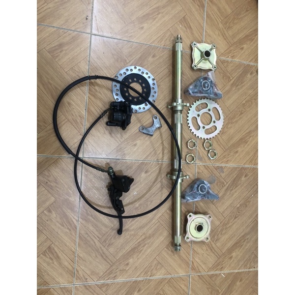 chục sau chạy xích