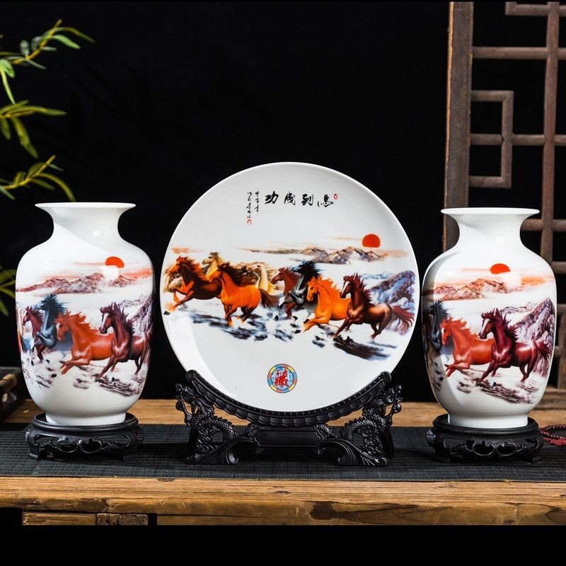 Bộ Ba Bình Gốm Sứ Mã Đáo Thành Công