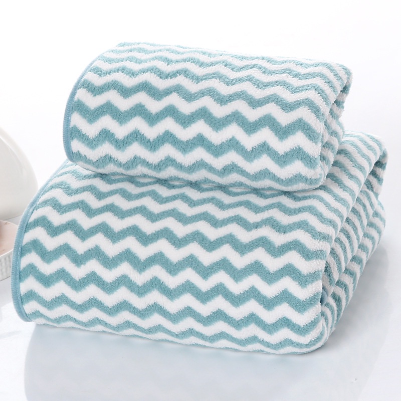 Khăn Lau Mặt Kẻ Hàn Quốc Kích Thước 50x30cm - Khăn Rửa Mặt Lông Cừu Họa Tiết Lượn Sóng