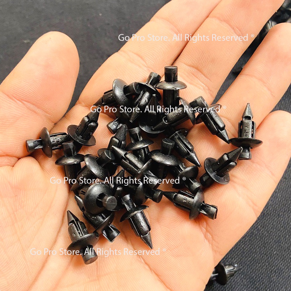 Chốt Bấm Nhựa Dàn Áo EXCITER