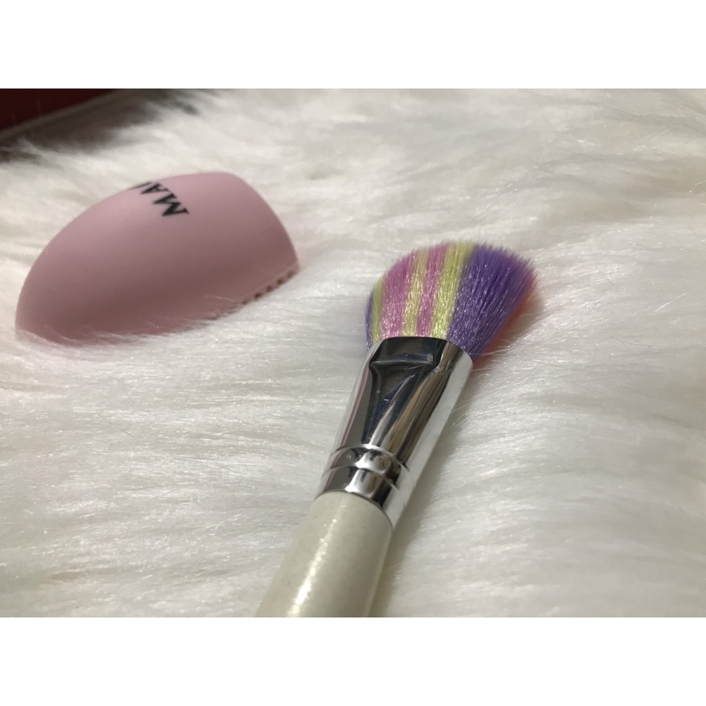 Cọ Trang Điểm Tạo Khối My Destiny Rainbow (Dài)