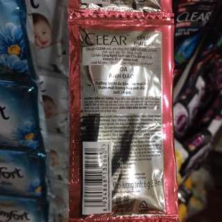 Dầu gội Clear Hương Hoa Anh Đào