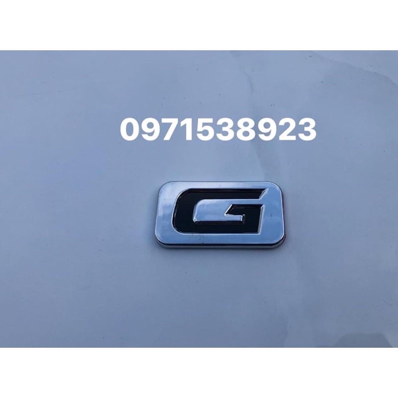 Logo chữ nổi TOYOTA INNOVA 2.0 G E dán đuôi xe