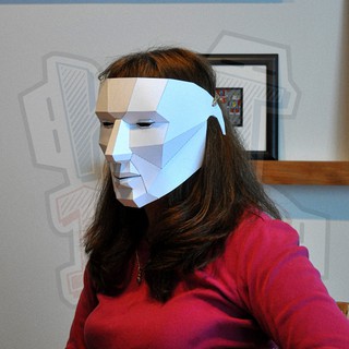 Mô hình giấy Đồ chơi Low Poly Mask (Đeo lên được)