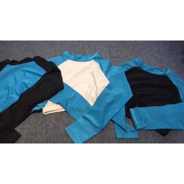 Áo bơi tay dài nữ phối 2 màu infashion ་ | BigBuy360 - bigbuy360.vn