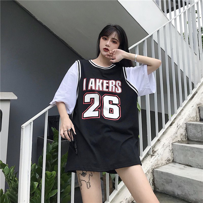 Áo phông form rộng unisex cổ tròn phối tay bóng rổ số 26 thời trang ulzzang (đen, đỏ) n7clothings