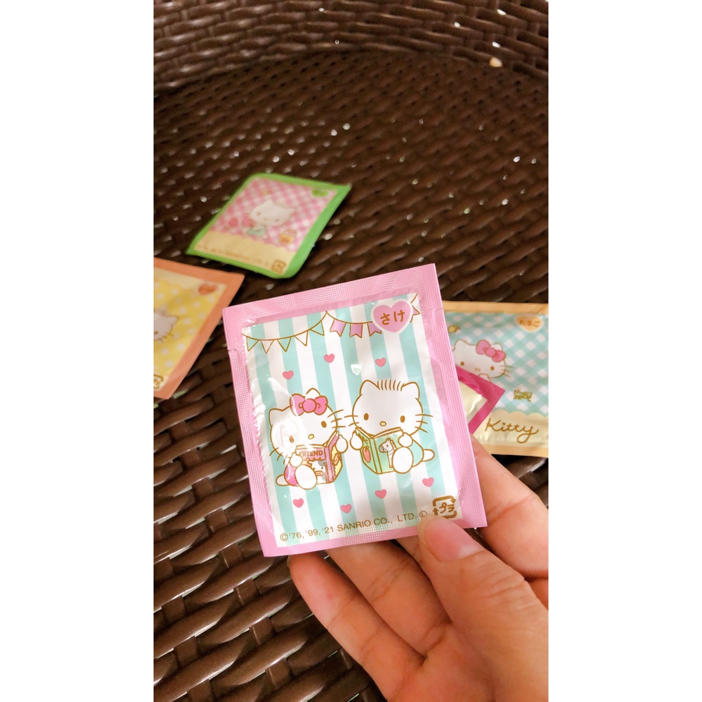 Gia Vị Rắc Cơm Thập Cẩm Hello Kitty Nhật (20 Gói 5 Vị) [DATE T7/2022]