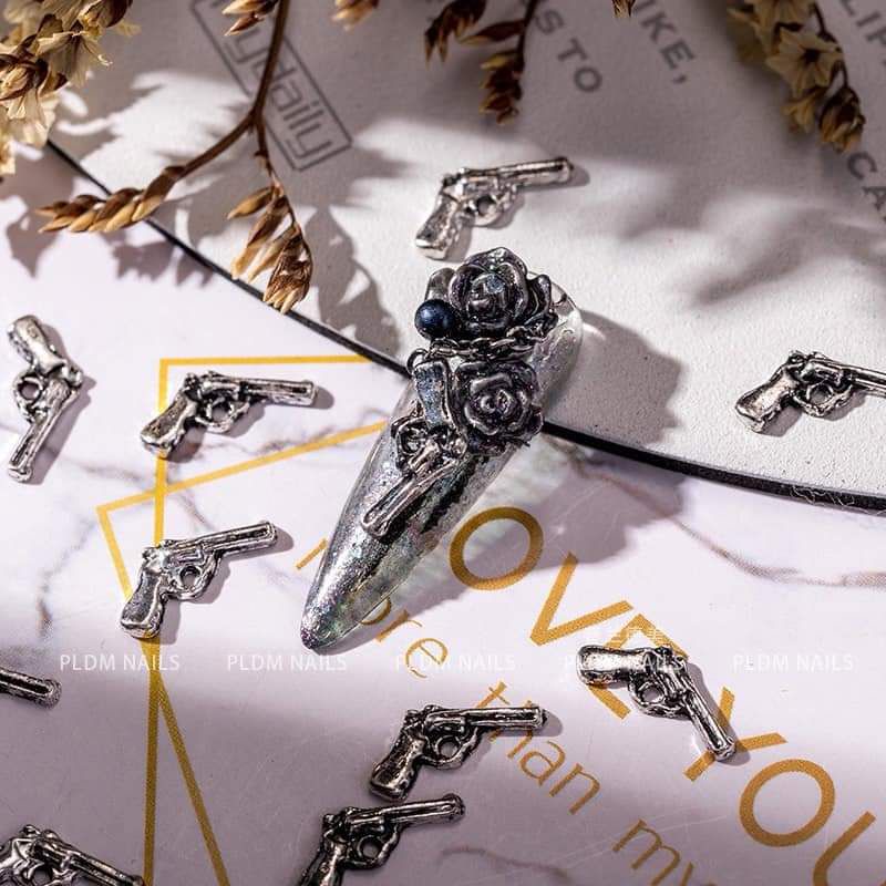 Charm nail chữ thập,hoa hồng đầu lâu,sung nail