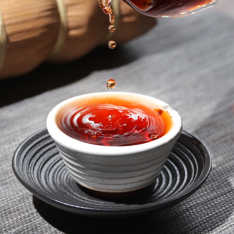 BÁNH TRÀ PHỔ NHĨ CHÍN MÃNH HẢI VÂN NAM 100 GRAM NĂM 2016