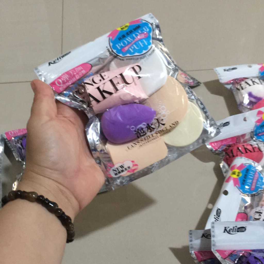 NO: 6577 Bộ 6 Bông phấn tán kem, trang điểm siêu tiện lợi Keli giao mẫu ngẫu nhiên