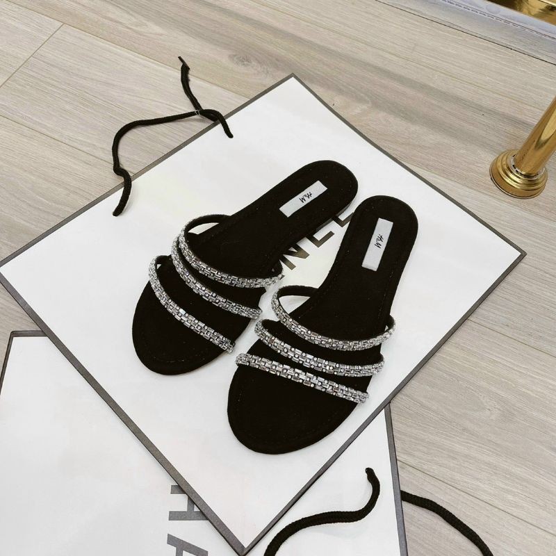 Dép quai ngang đính đá da lộn đen H&M size 37