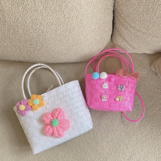 Túi xách mini xinh xắn, túi Handmade , túi cói kèm charm