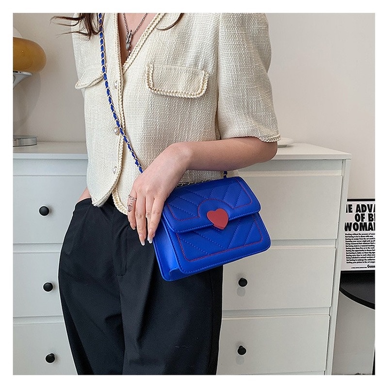 Túi Đeo Chéo Vai Kiểu Vuông Nhỏ Họa Tiết Thêu NB00232