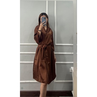 Áo choàng lụa spa