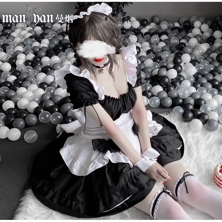 Maid đen hóa trang hầu gái dễ thương xinh xắn anime kèm đủ phụ kiện và tất