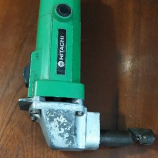 Máy cắt tôn đa năng Hitachi cn 16 (củ)