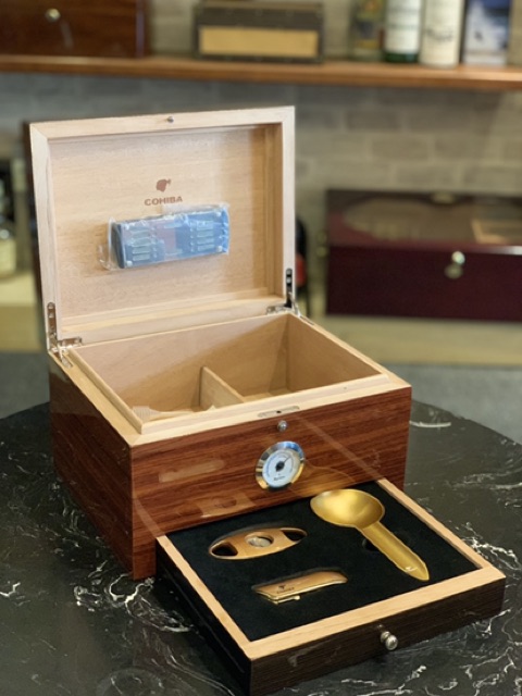 Hộp giữ ẩm, bảo quản Xì gà - Cohiba Humidor Cigar kèm set phụ kiện