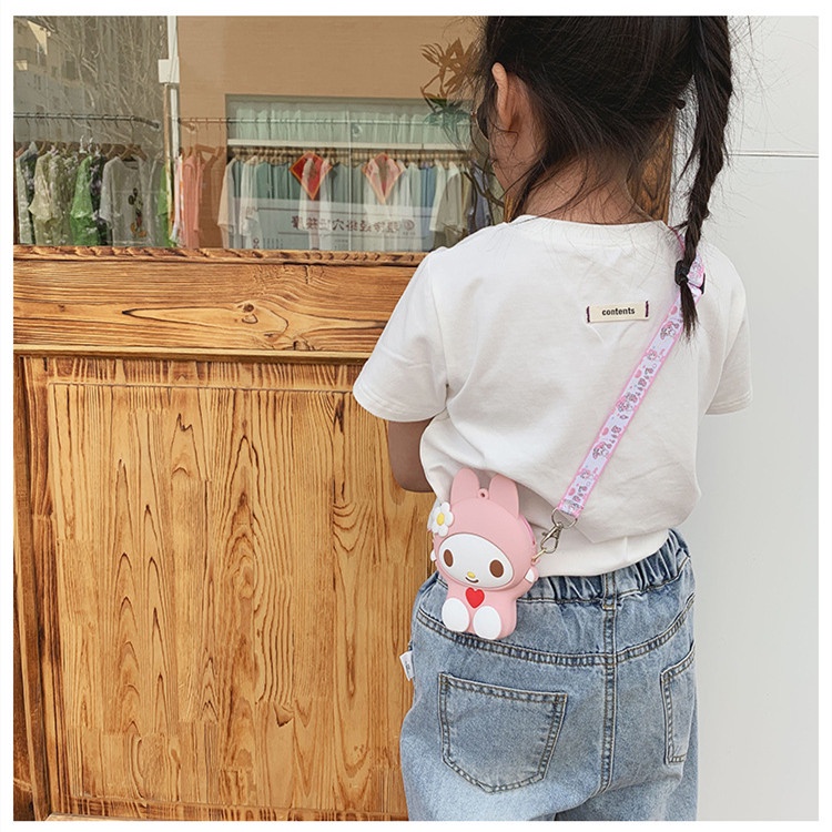 Túi Đeo Chéo Mini Họa Tiết Hoạt Hình Mickey Minnie Kitty Dành Cho Bé Gái