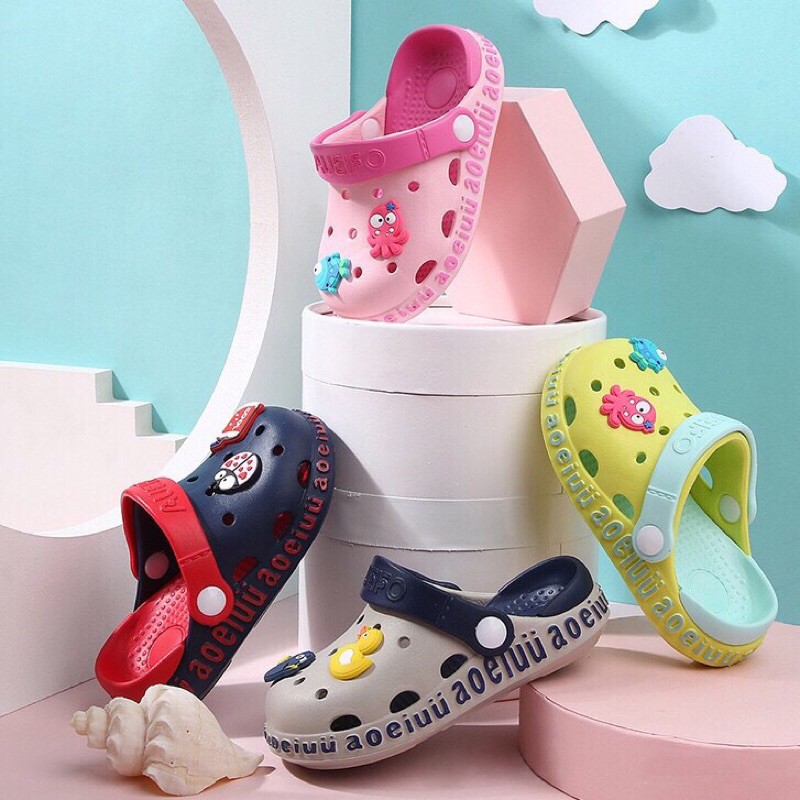 Dép cross cho bé sẵn hàng