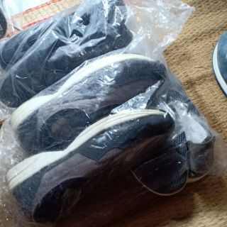 Giầy vũ tuyến 3₫ 200k