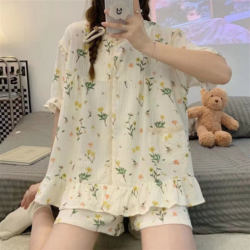 Set pyjama form rộng in hoa nhí phối ren phong cách công chúa ngọt ngào mùa hè