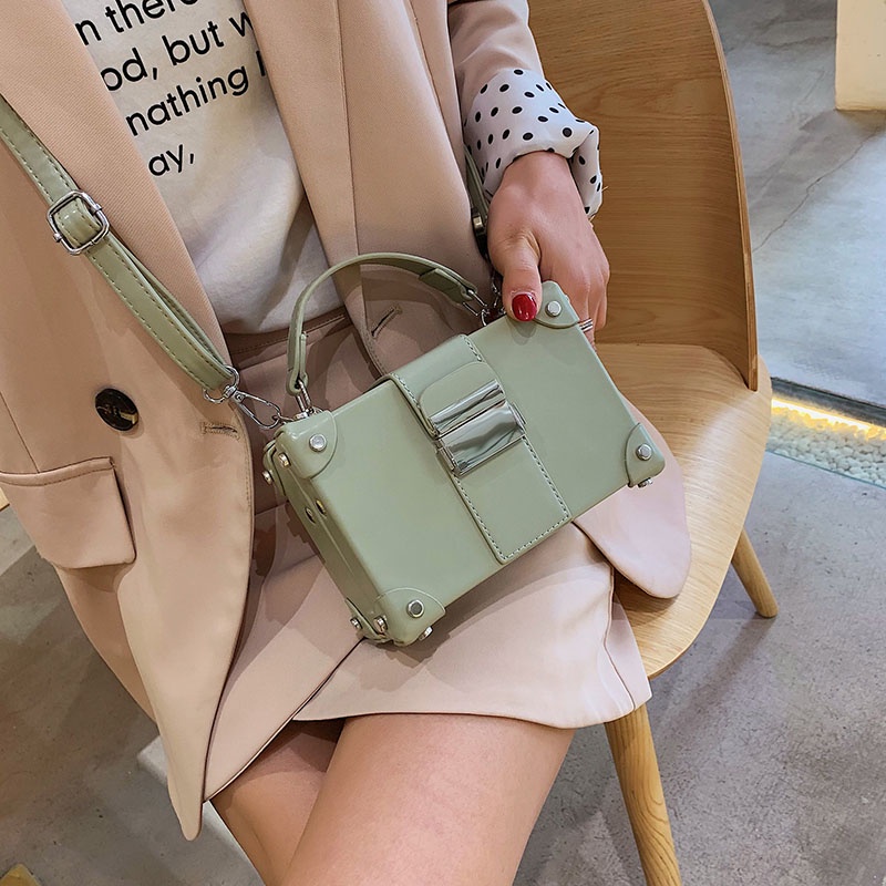 Túi đeo vai IELGY dáng vuông cỡ nhỏ thiết kế đơn giản thời trang cho nữ