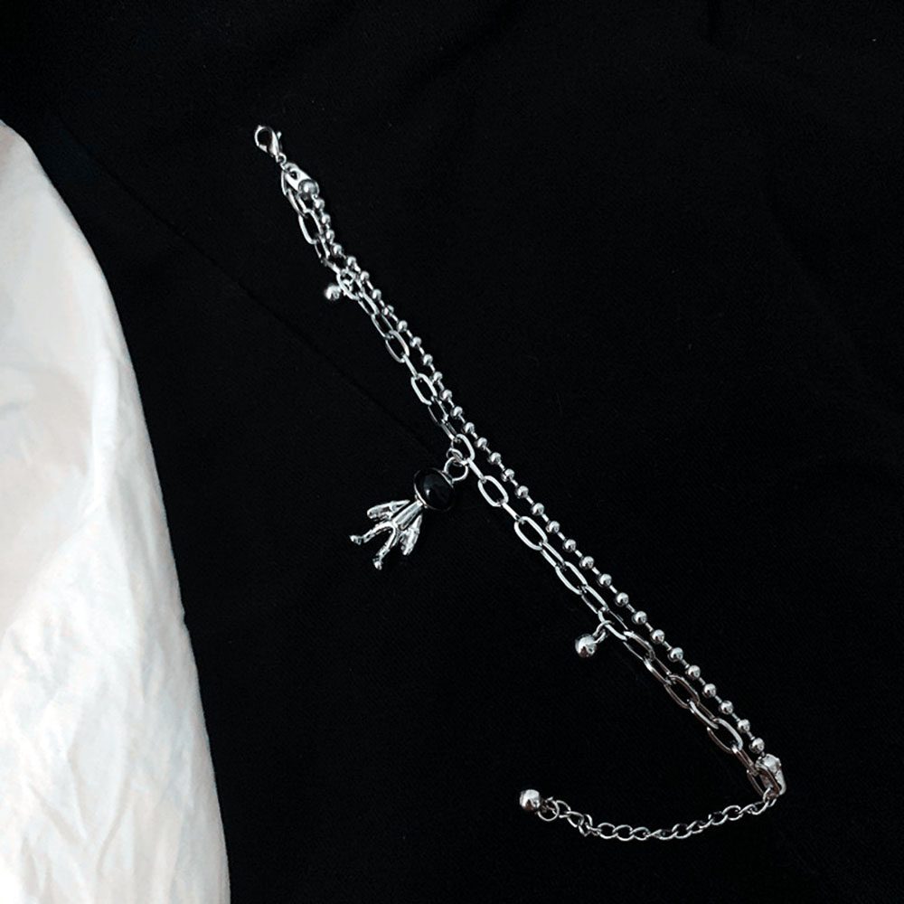 [Mã FAMAYFA giảm 10K đơn 50K] Vòng Tay Hai Lớp Mặt Hình Thỏ Nhà Du Hành Vũ Trụ Đơn Giản | BigBuy360 - bigbuy360.vn