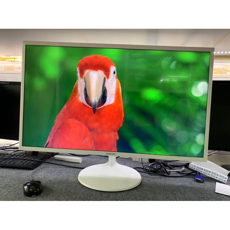 LCD SAMSUNG 32in ưide led Ips siêu đẹp | BigBuy360 - bigbuy360.vn