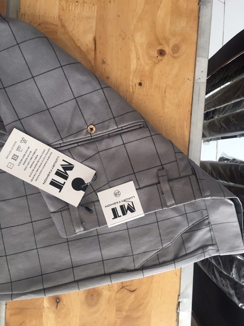 Quần Tây Caro Xám Ống Côn | BigBuy360 - bigbuy360.vn