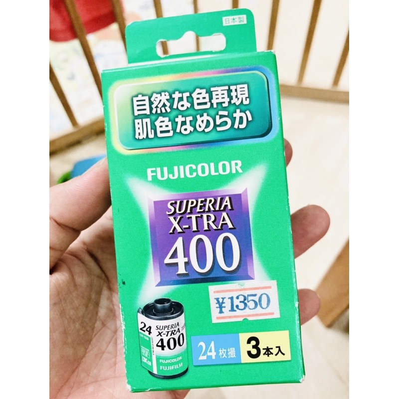 Film Fujicolor SUPER 400FT , 24 tấm, date 2009, film 135, film 35
