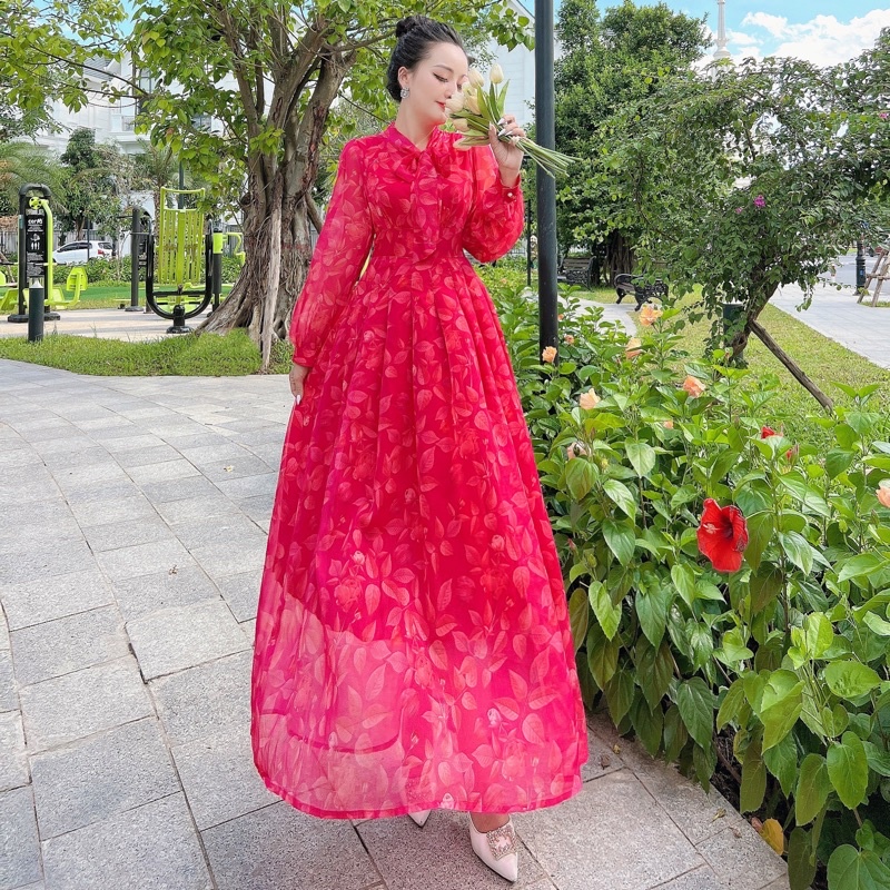 Váy maxi hồng sen cổ nơ tay dài dáng xoè dài hoạ tiết hoa chìm cực xinh đi biển du lịch hay dự tiệc