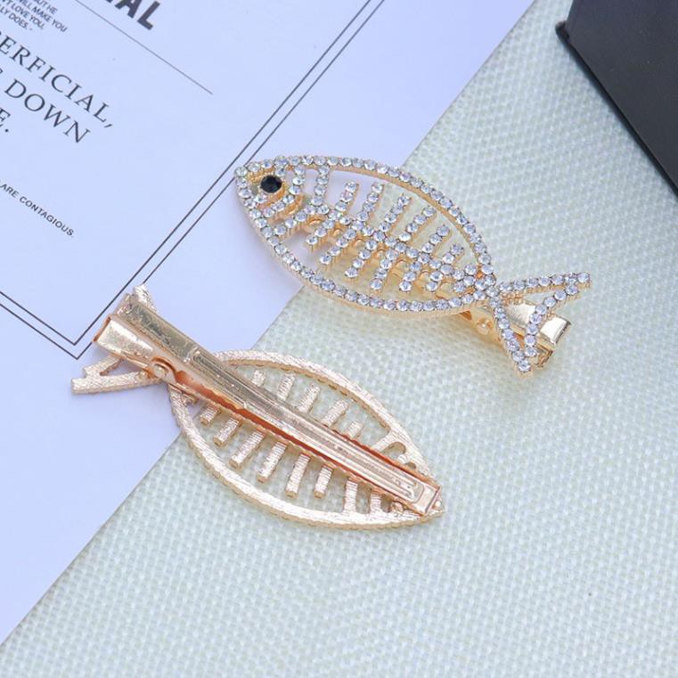 Kẹp Tóc Mái SOLANO Kẹp Tóc Hàn Quốc Kim Loại Đính Đá Hình Con Cá Xinh Xắn FA-001278