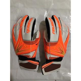 Găng Tay Thủ Môn Reusch