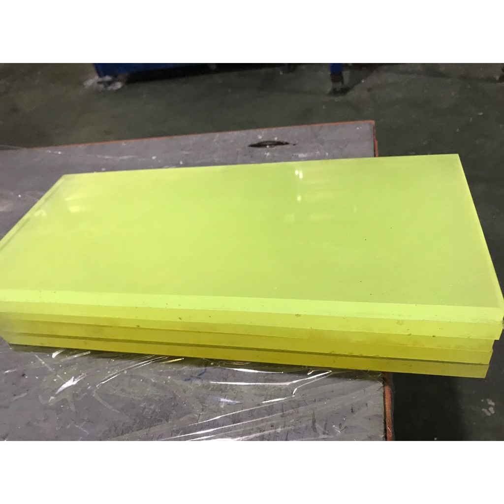 Tấm nhựa PU màu vàng dày 8mm-40mm